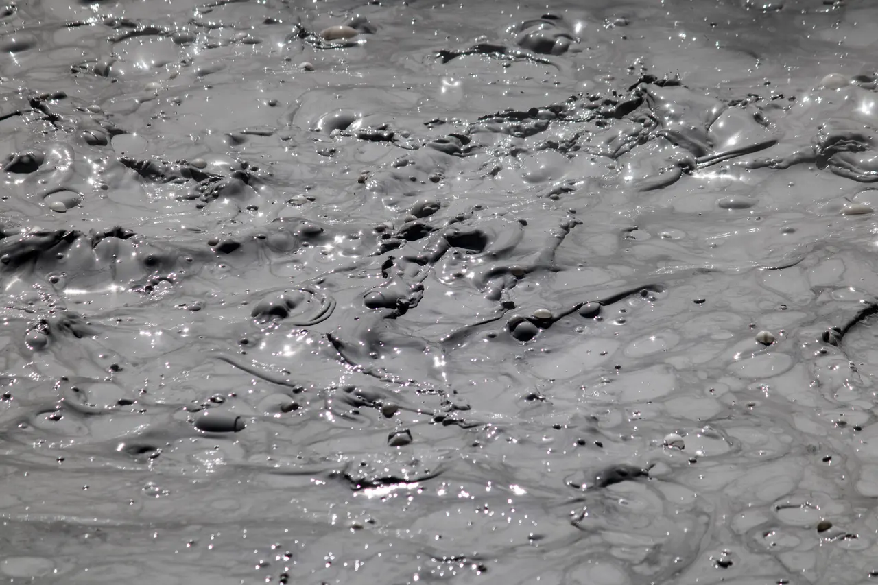 Mud